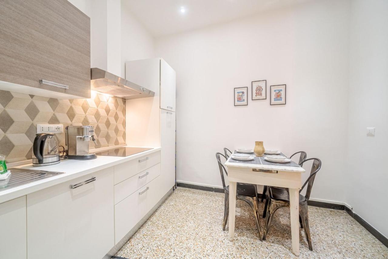 Central & Lovely Apartment In Genova - Netflix! Exterior foto